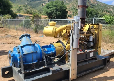 Compact skid-mounted pump design for easy deployment in mining and dredging sites.