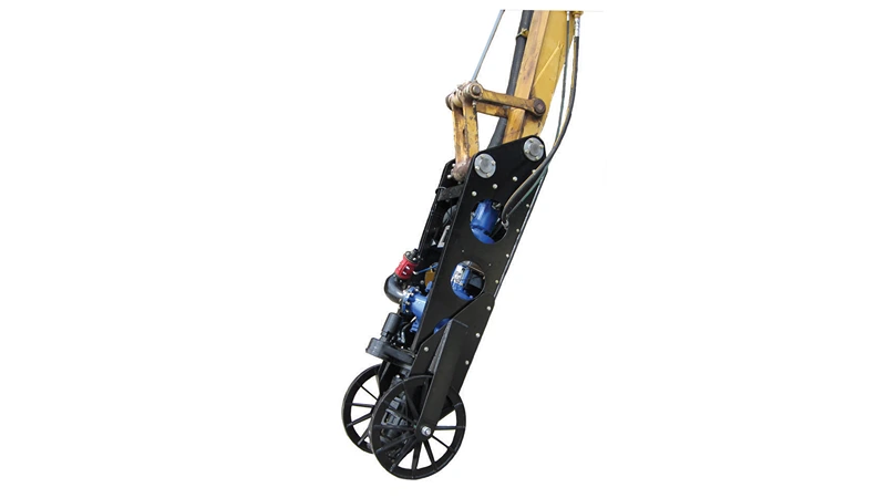 EDDY Pump wheel-mounted liner-safe excavator attachment pump for sensitive dredging conditions.