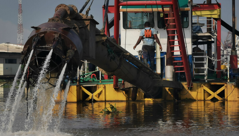 Douala's efficient pump and dredge solutions